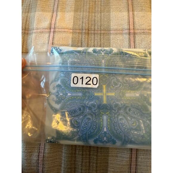 J McLaughlin Catalina Cloth Top Sz L Blue 3/4 Sleeve Stretchy Mandala Casual EUC - Picture 10 of 10